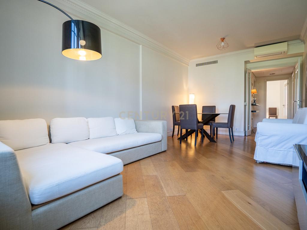 Apartamento T1 Moderno nas Avenidas Novas, Lisboa mobilado, com ar condicionado e garagem - Image 6