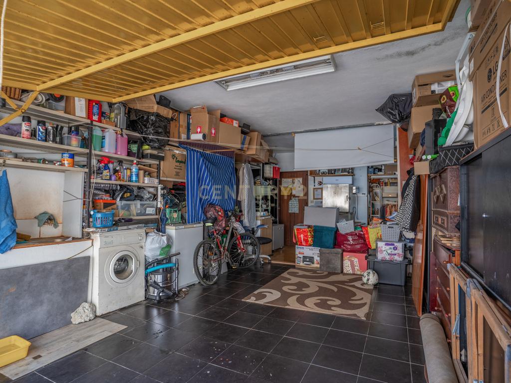 Apartamento Duplex T3+2 com Garagem Box - Image 32