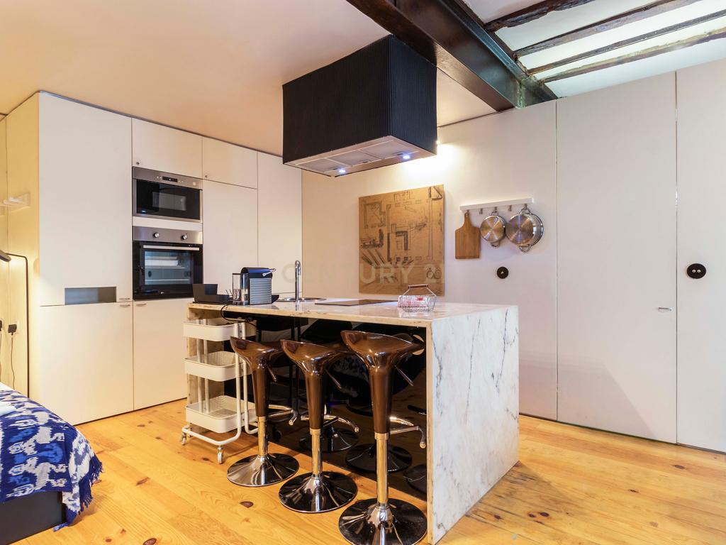 Apartamento T0  Lisboa com Licença AL Yield 10% - Image 4