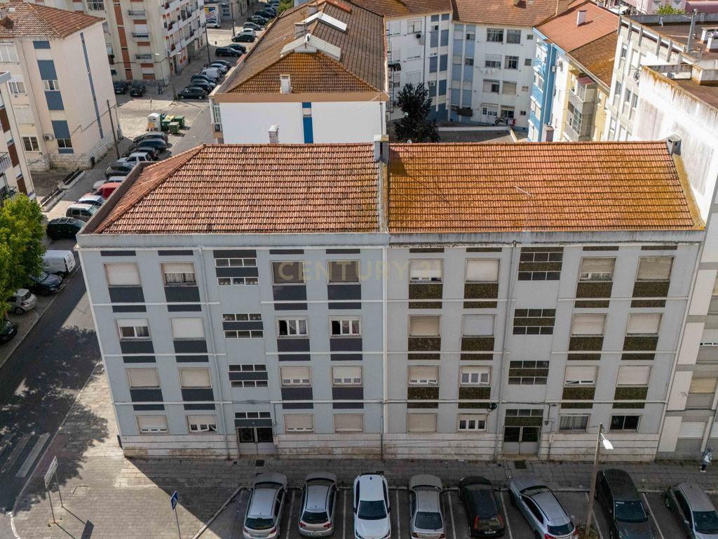 Apartamento T2 Moita – Ideal para Habitação Própria ou Investimento! - Image 18