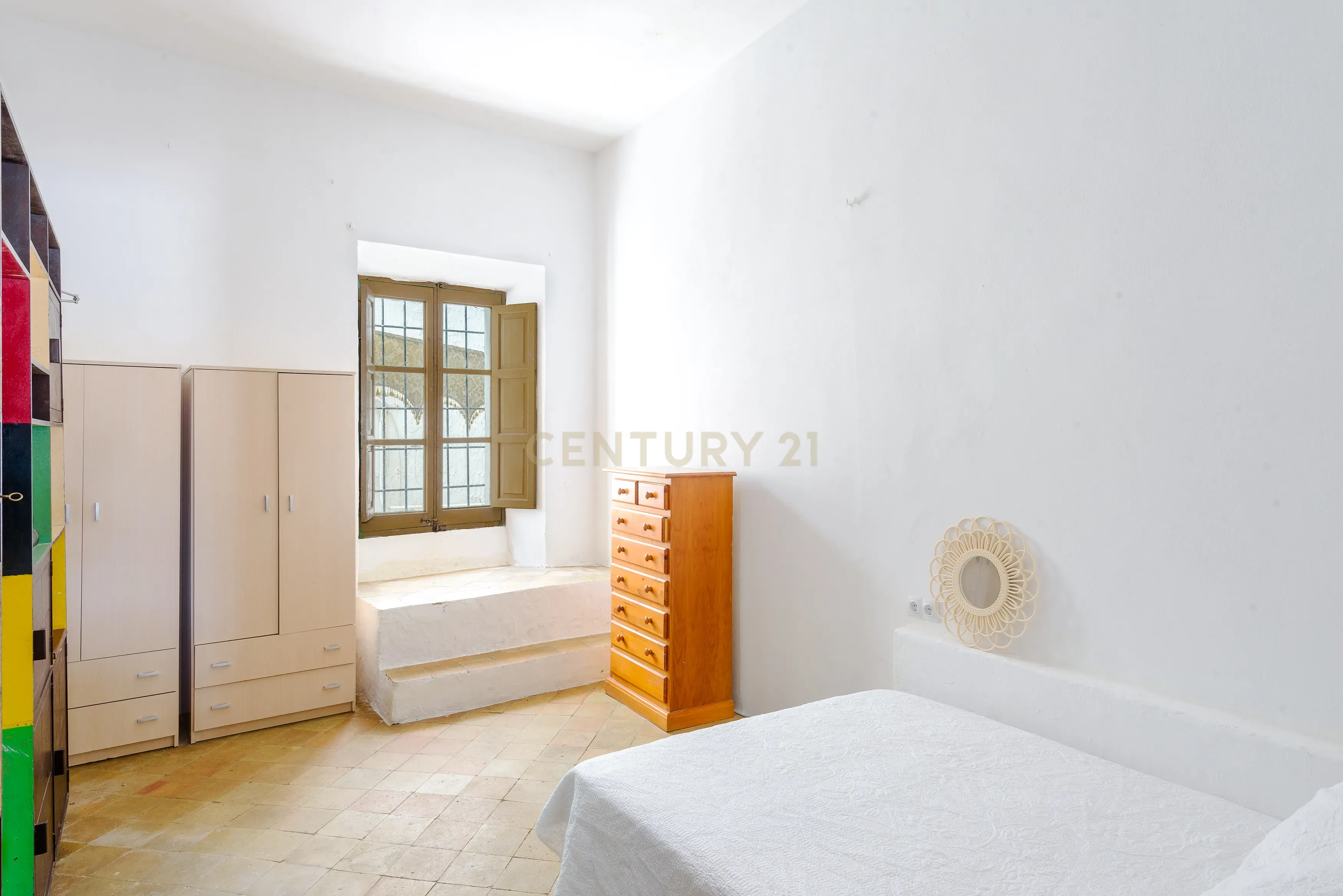 À venda: Casa histórica com grande potencial em Dalt Vila – Ibiza - Image 12