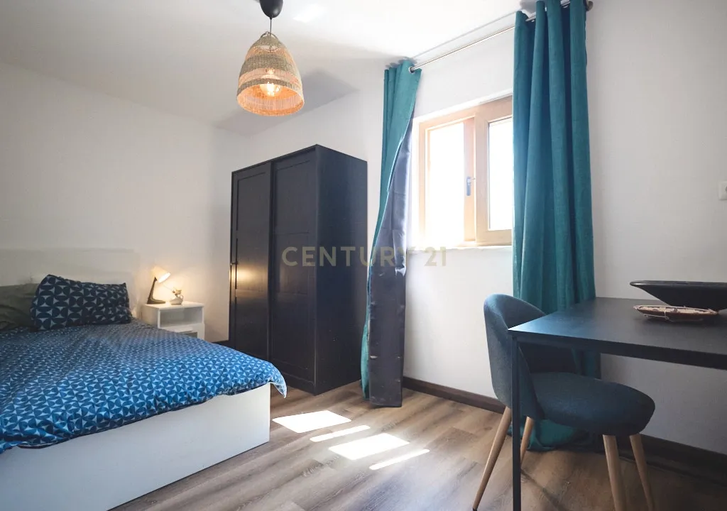 Acorde com vistas deslumbrantes sobre o oceano no seu rancho exclusivo de 8,4 hectares no Algarve, em Aljezur! Inclui uma casa principal ecoeficiente com certificação energética A, perto de praias de surf lendárias. Este é o seu refúgio costeiro definitivo — agarre esta oportunidade rara e agende hoje mesmo a sua visita! - Image 40