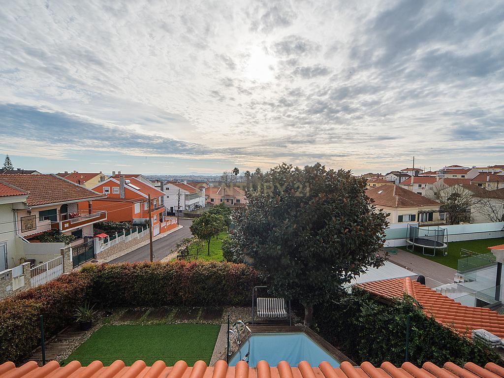 Descubra a sua nova casa em Odivelas – Um refúgio de conforto, espaço e qualidade de vida. - Image 34