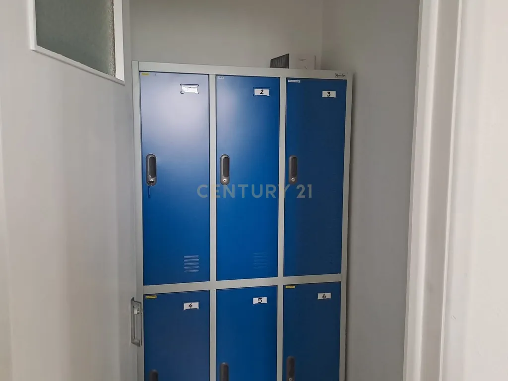 Escritórios para Empresas | 274 m² | 6 Salas | Zona Industrial de Palmela - Image 9