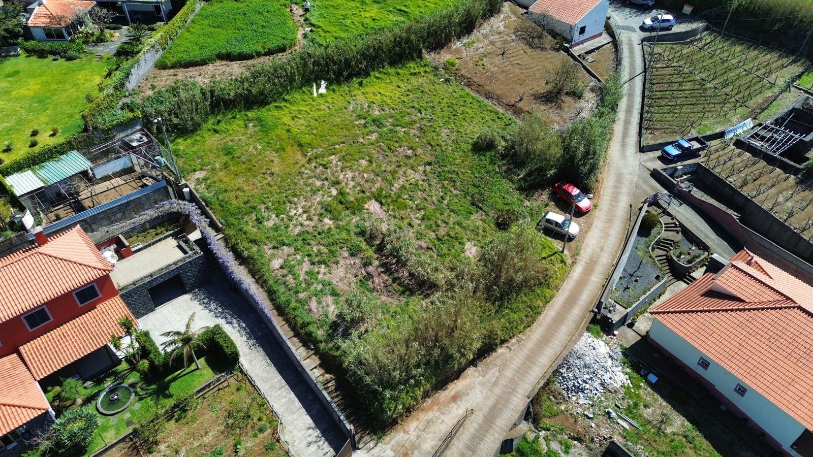 Fotografia 8 de Terreno Rústico com 1.050 m² na Fajã da Ovelha, Calheta – Madeira