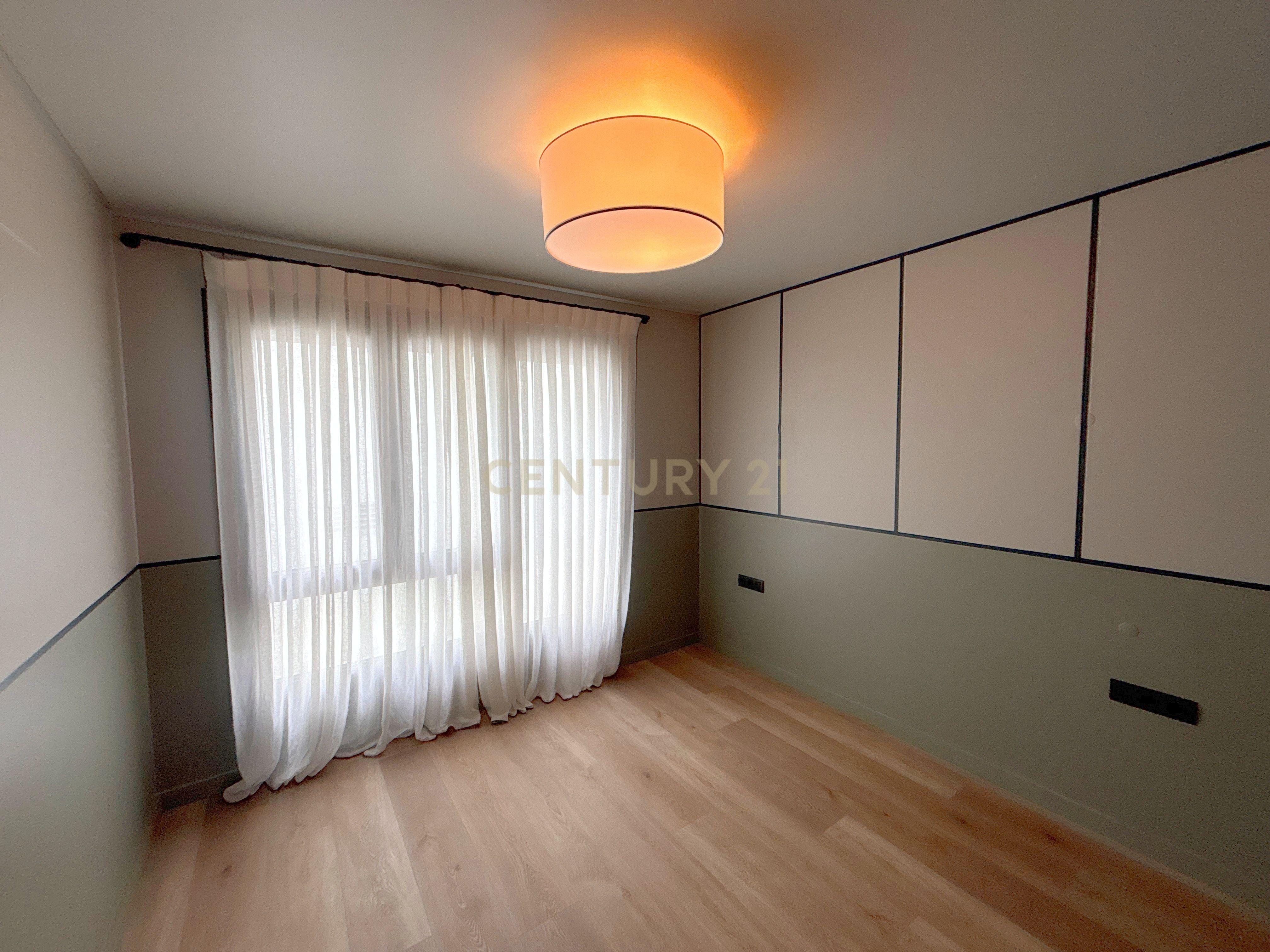 Fotografia 12 de Luxuoso Apartamento  Duplex T4 em Sesimbra com Vista Mar