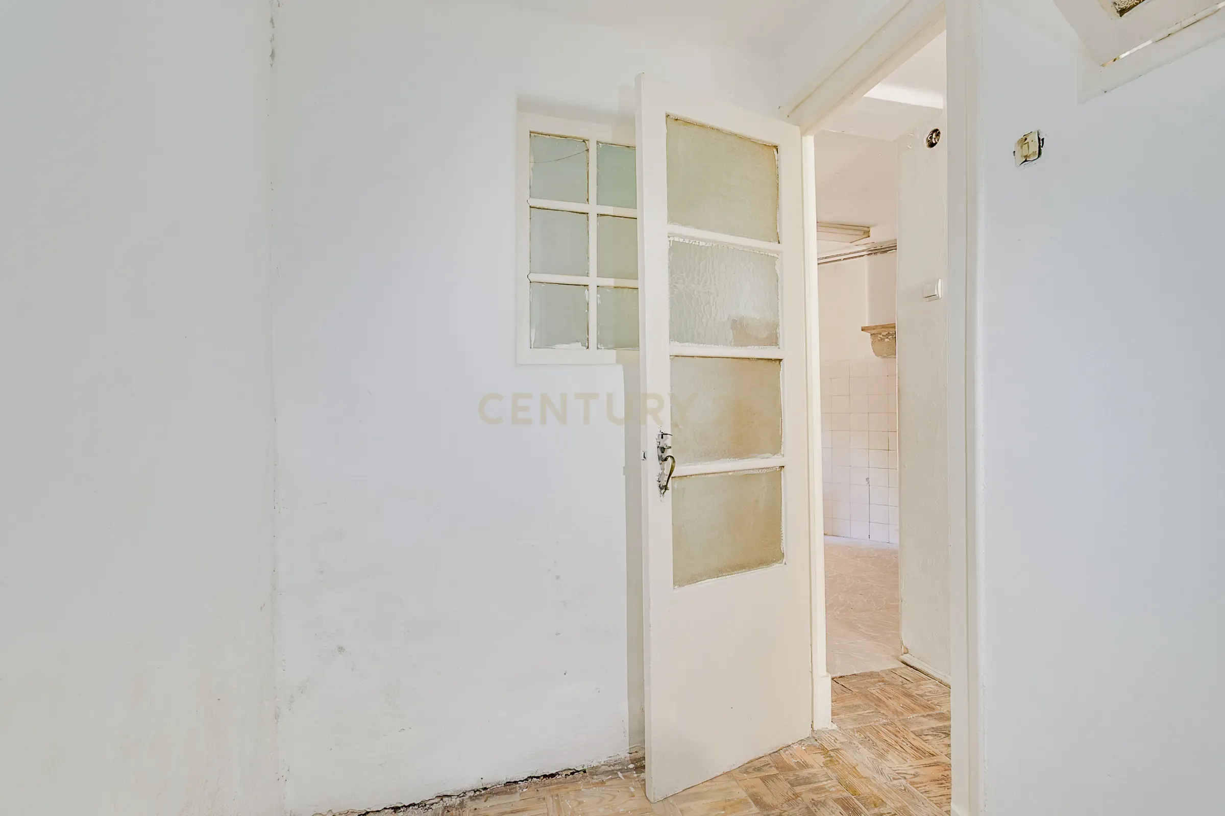 Apartamento no Coração do Príncipe Real – Lisboa - Image 10