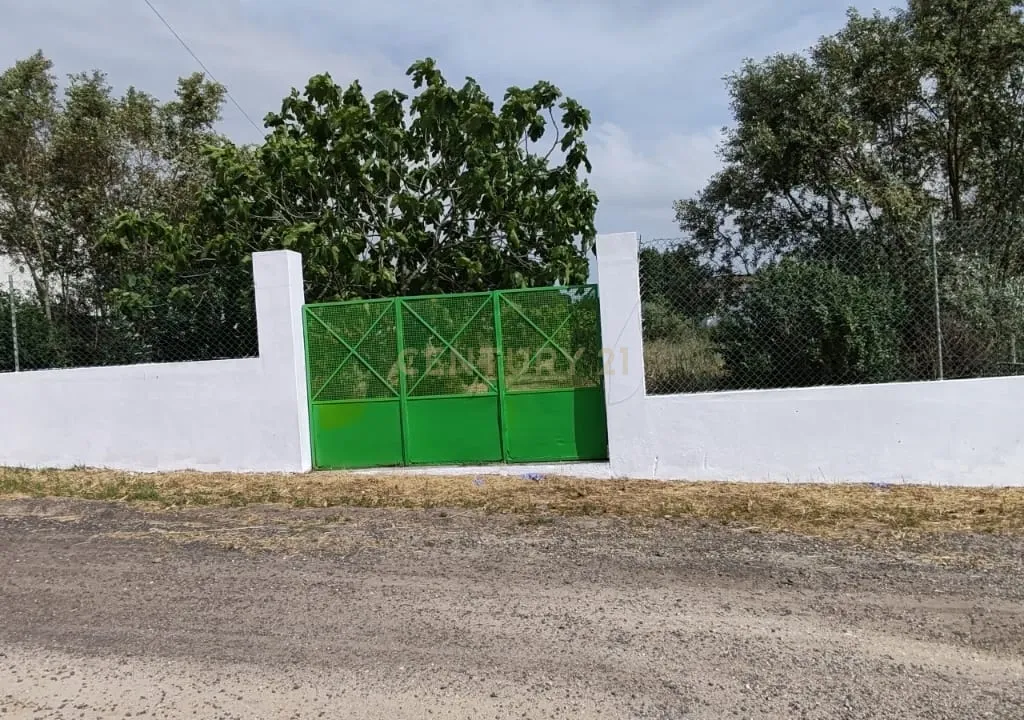Terreno para Construção – Na Freguesia de Santo Isidro de Pegões | 629 m² - Image 1