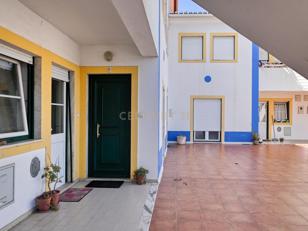 Apartamento T2 em Milharado, com terraço e parquemento - Image 18