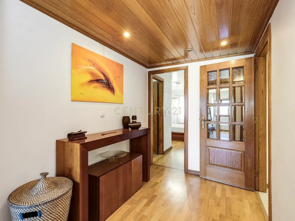Apartamento T3 em Odivelas com garagem - Conforto e Localização Central - Image 17