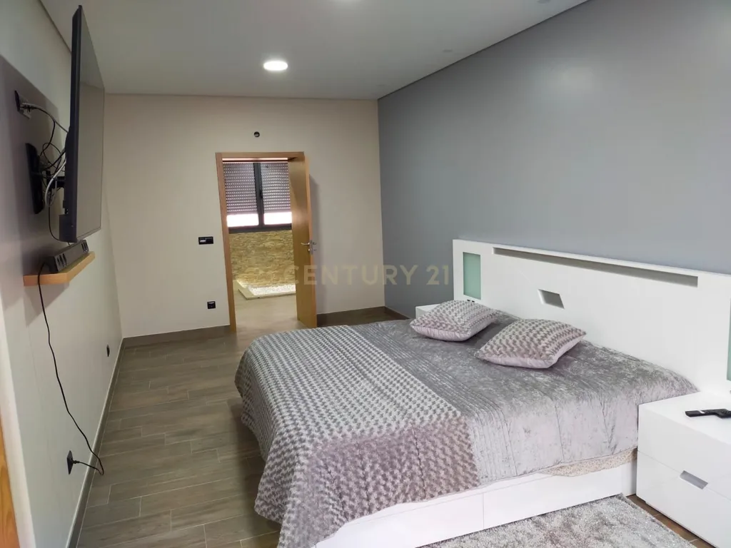 Moradia de Luxo V3 em Cabeça Santa, Penafiel - Image 25