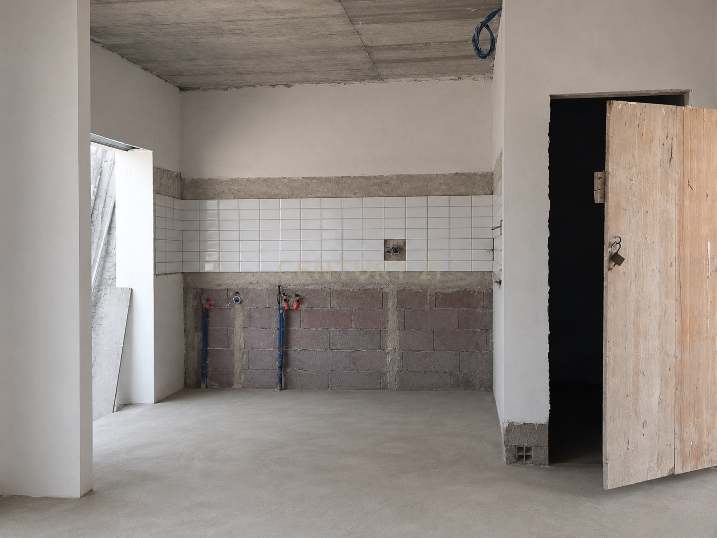 Fotografia 11 de Moradia T4+1 em topo de banda em Alto das Vinhas, Sesimbra, Setúbal - Em Construção