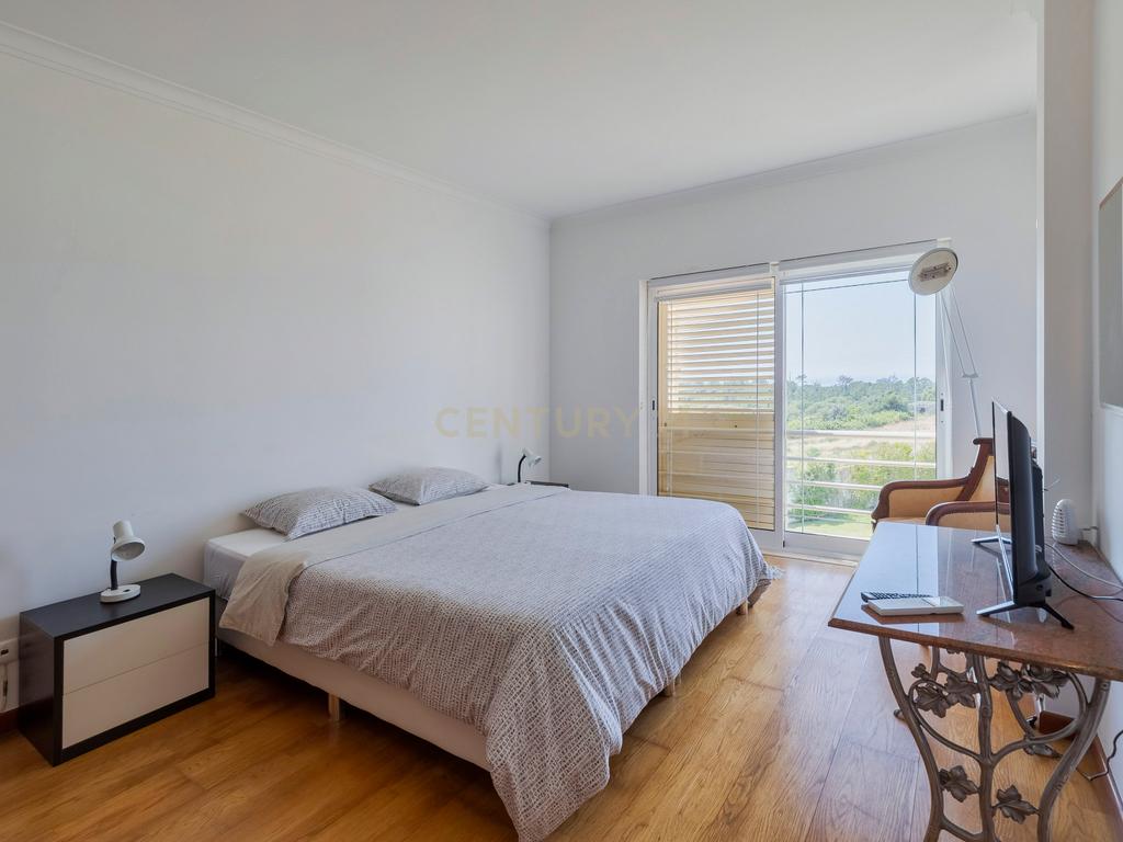 T2 Sesimbra (Castelo) - Image 6