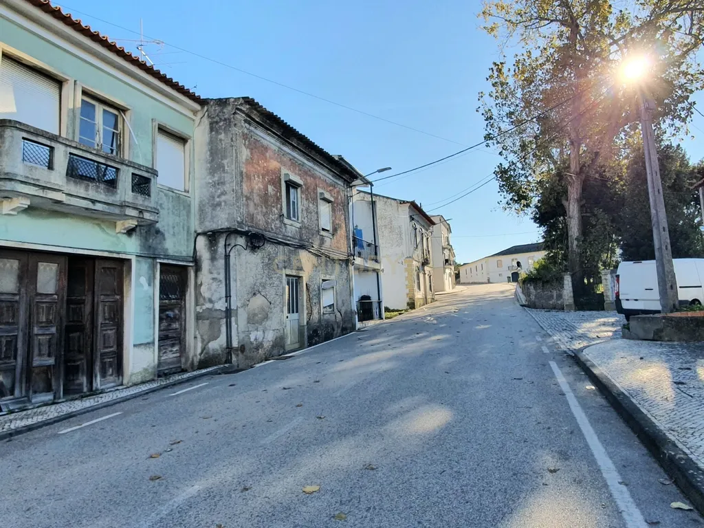 2 Moradias | Reabilitação | Centro Condeixa- A - Nova - Image 4