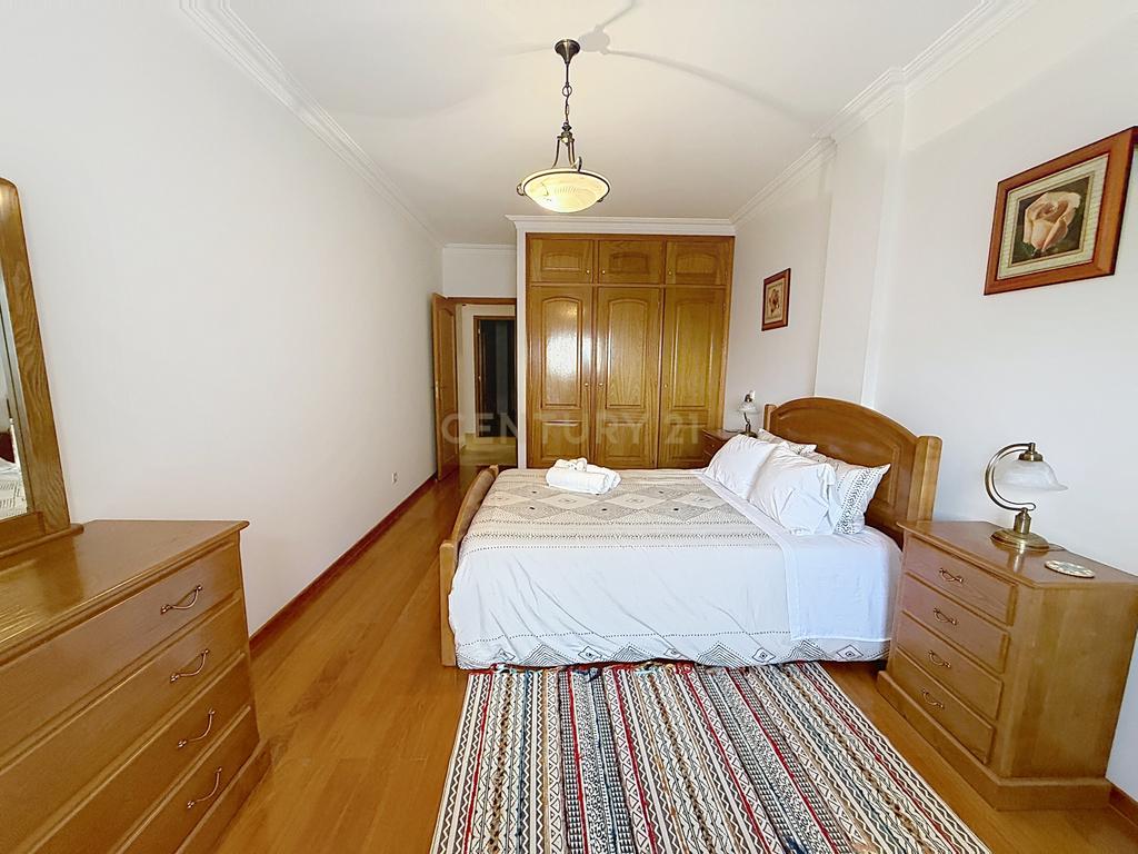 Apartamento com Vista Mar em Nazaré - 3 Quartos - Image 22