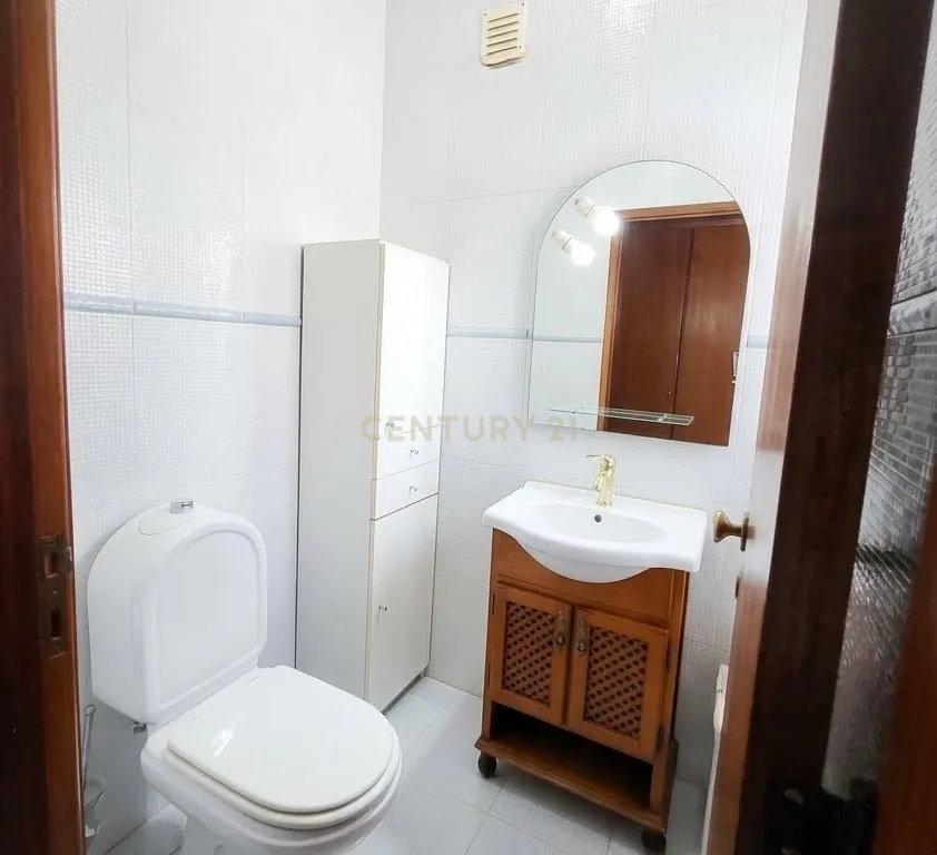 Apartamento T3 – Miratejo, Corroios - Image 6
