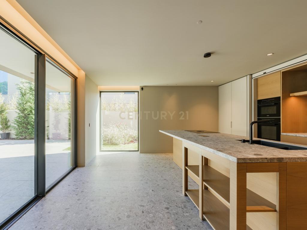 Moradia T5+1 em Cascais - Image 6