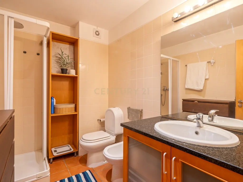 Apartamento T2 na Urbanização Marina Park – Lagos - Image 17