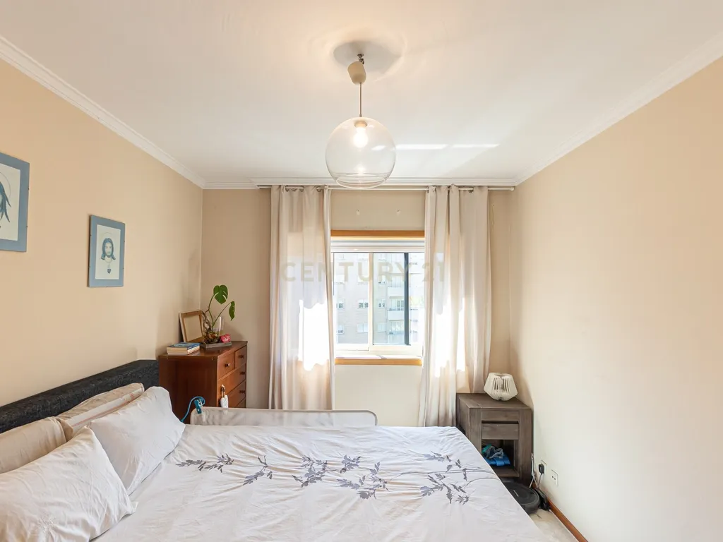 Apartamento T3 com Vista Panorâmica em Canidelo, Vila Nova de Gaia - Image 36