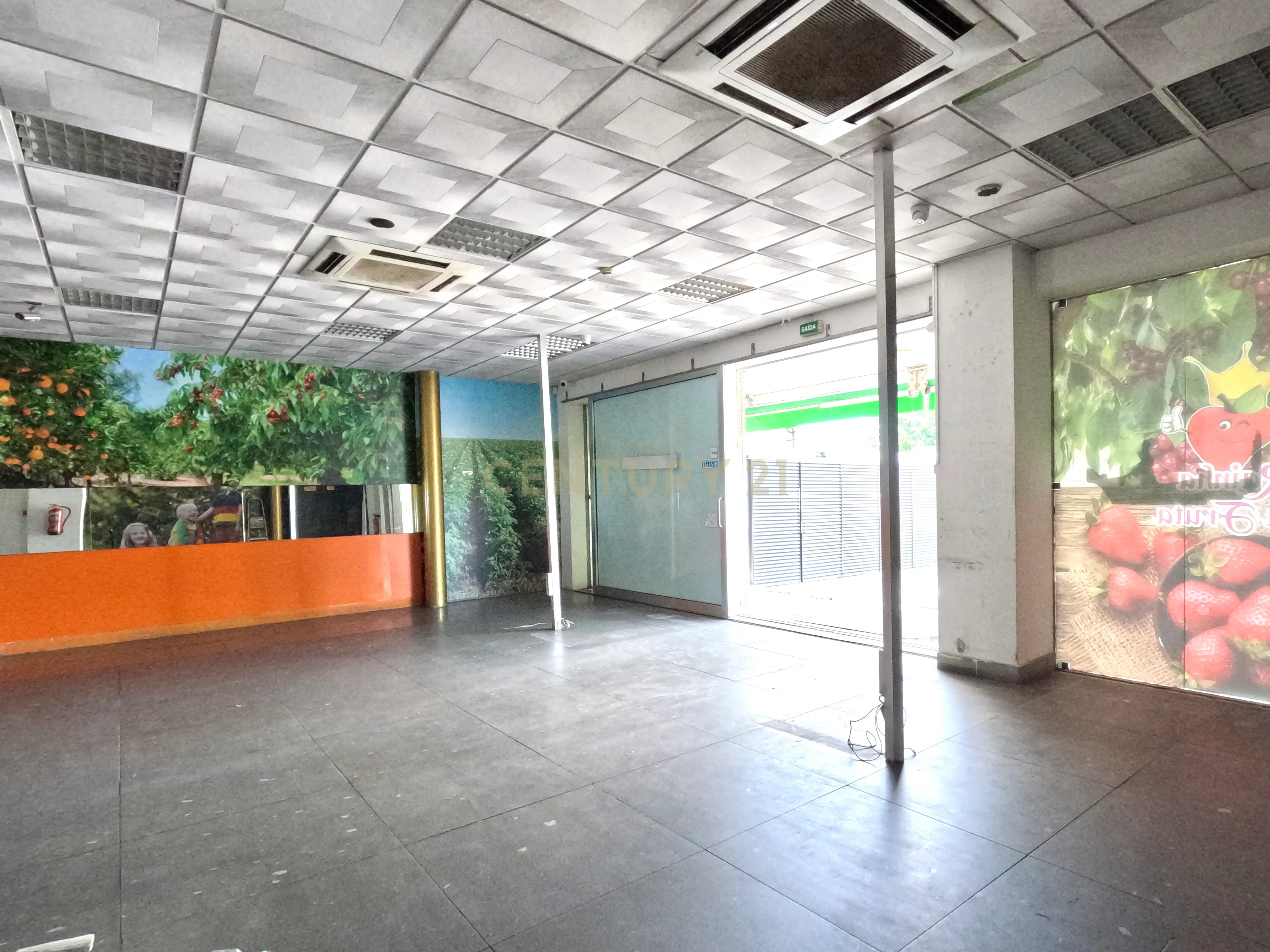 Loja para Arrendamento – 150 m² - Image 13