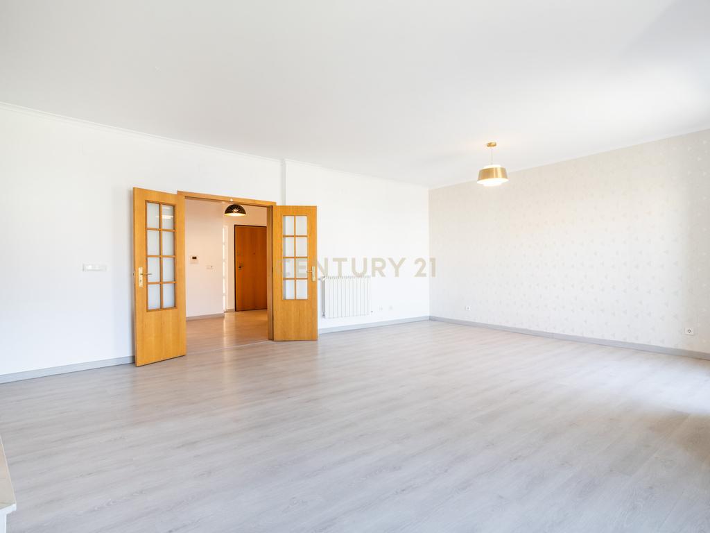 Moradia T4 para arrendamento - Oeiras Golf Residence- Barcarena - Image 4