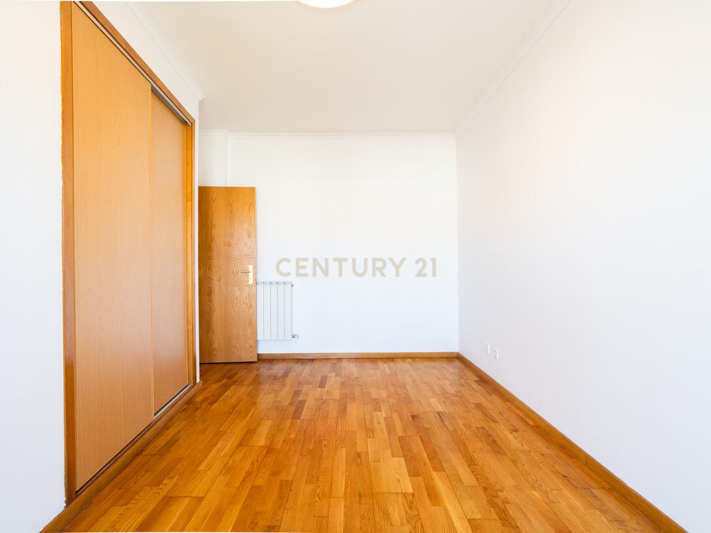 Moradia T4 para arrendamento - Oeiras Golf Residence- Barcarena - Image 22