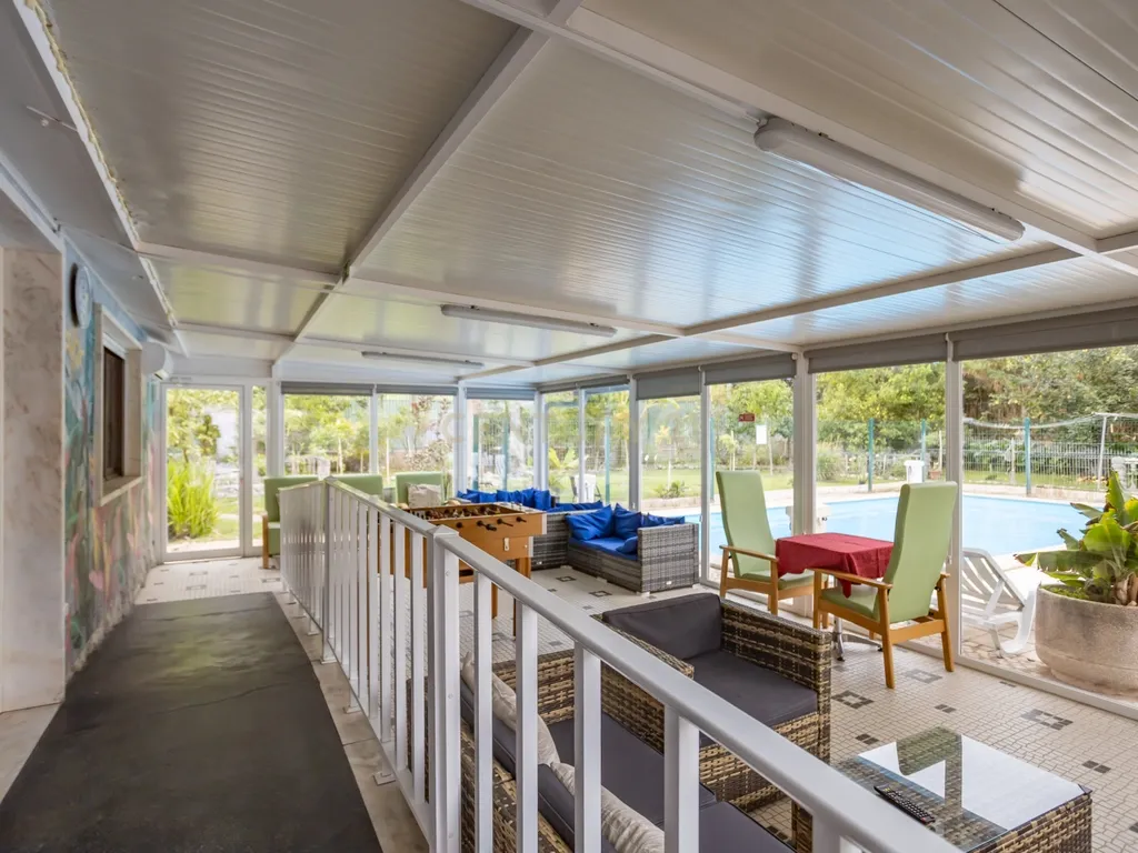 Fantástica Moradia Versátil com Piscina e Jardim, junto a serra da Arrábida – Setúbal - Image 40