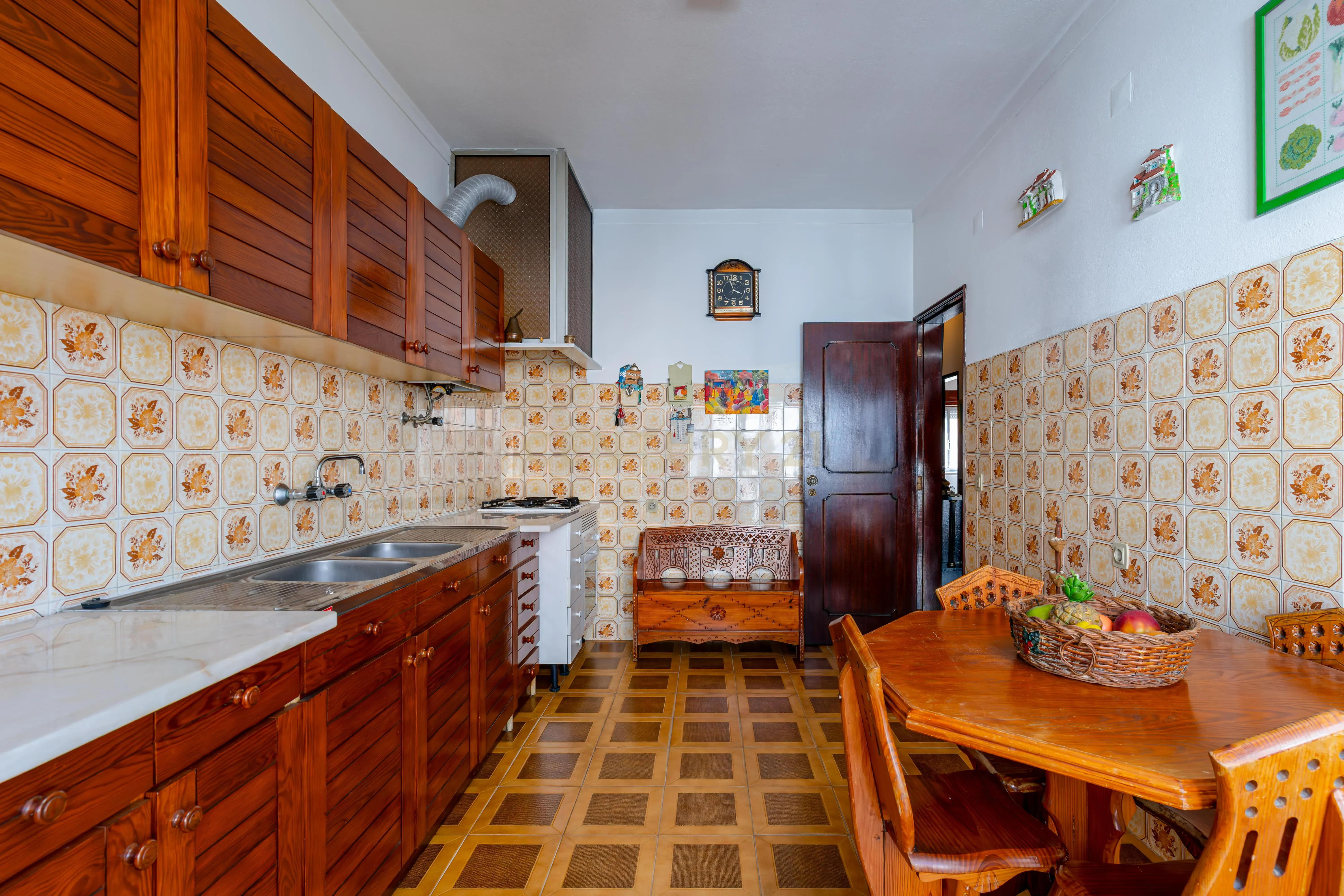 Moradia com grande potencial de valorização na Póvoa de Sta Iria! - Image 13