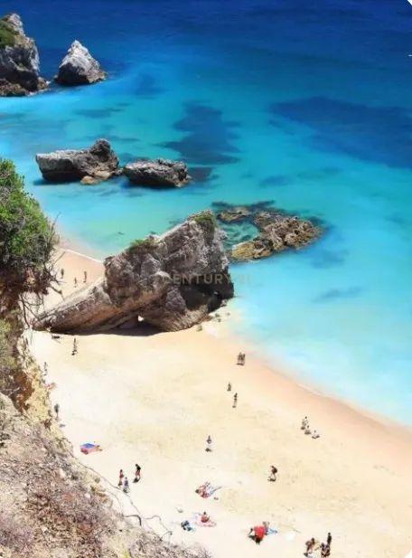 Fotografia 8 de T1 Junto à praia de Sesimbra