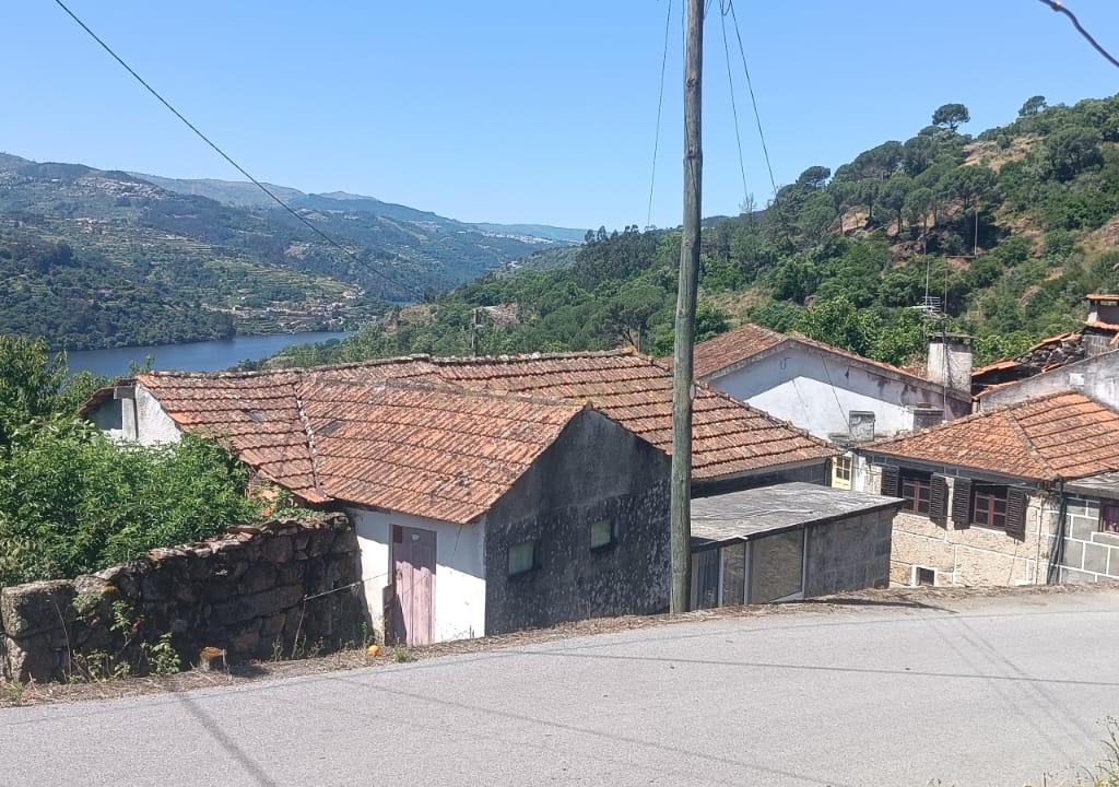 Casa com terreno de construção e agrícola perto do rio Douro em Granja, S. Tomé de Covelas, Baião, Porto - Image 57