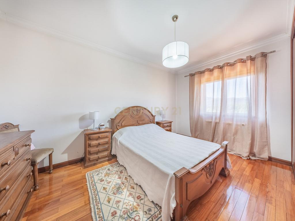 Casa T4 com Vista Panorâmica em Arcos de Valdevez - Image 23