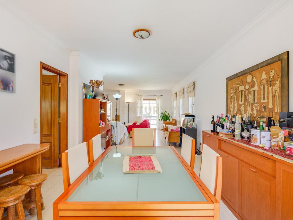 Apartamento T4 | Para Venda | Jardins da Aguilha – São Domingos de Rana | 3º Andar com elevador| 190m² | Garagem | Cascais - Image 6