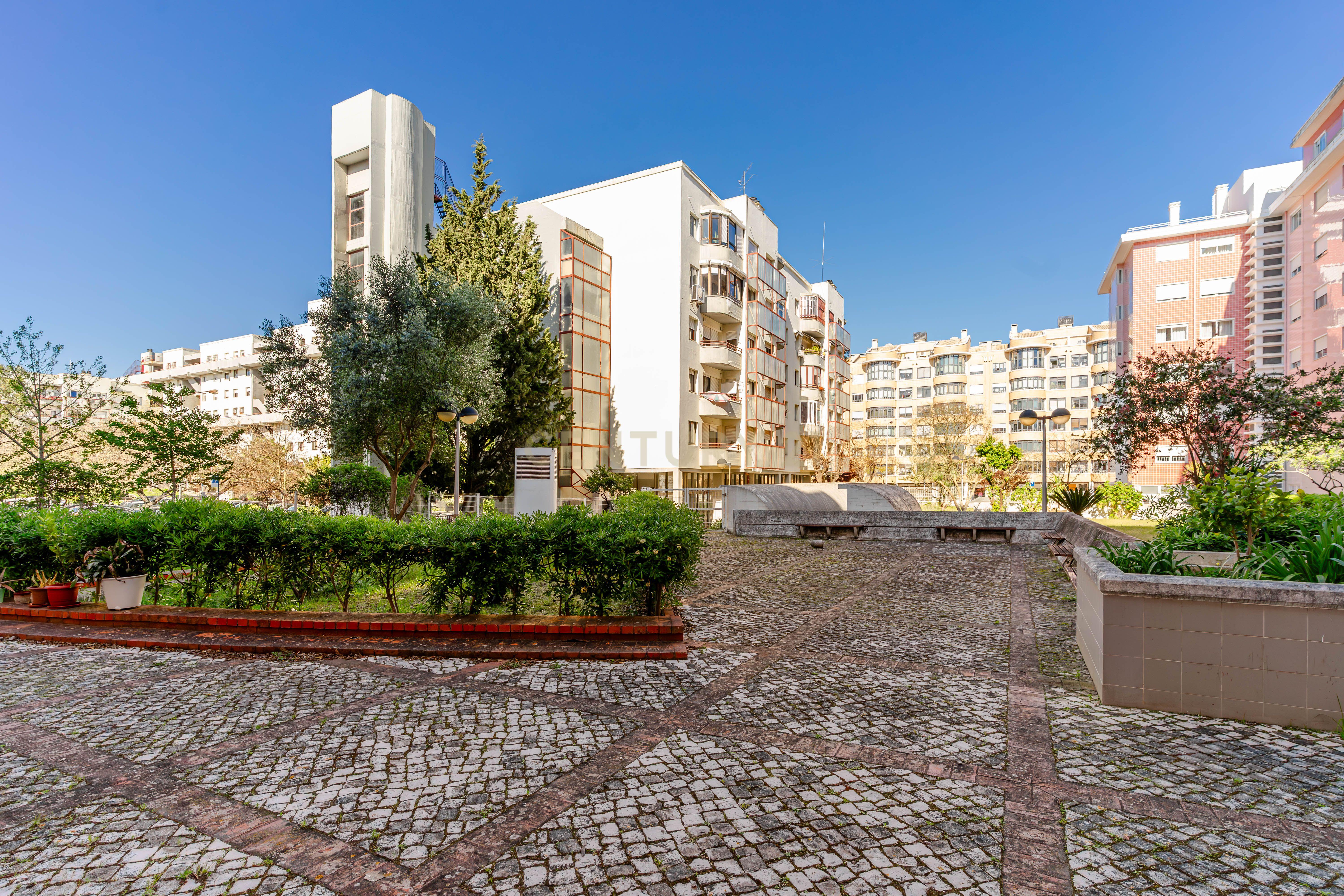Apartamento Exclusivo T5 em Telheiras perto do Metro - Image 42
