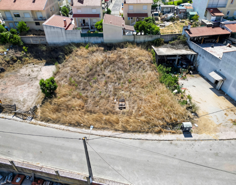 Fotografia 6 de Terreno para Comércio e Habitação | Casal Novo – Ramada/Caneças