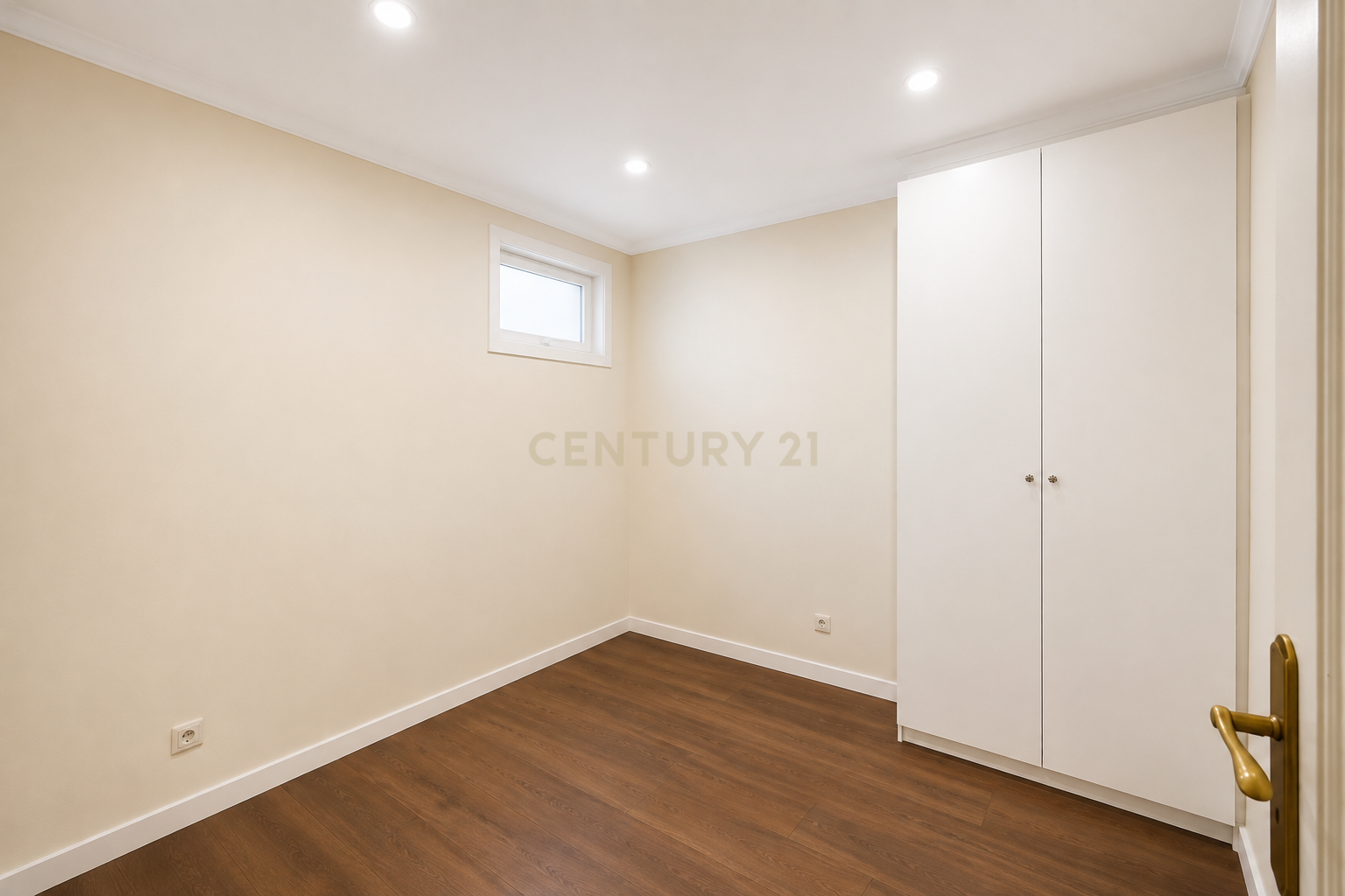 Fotografia 3 de T1+1 Renovado com 65 m² e Arrendado | Penha de França, Lisboa