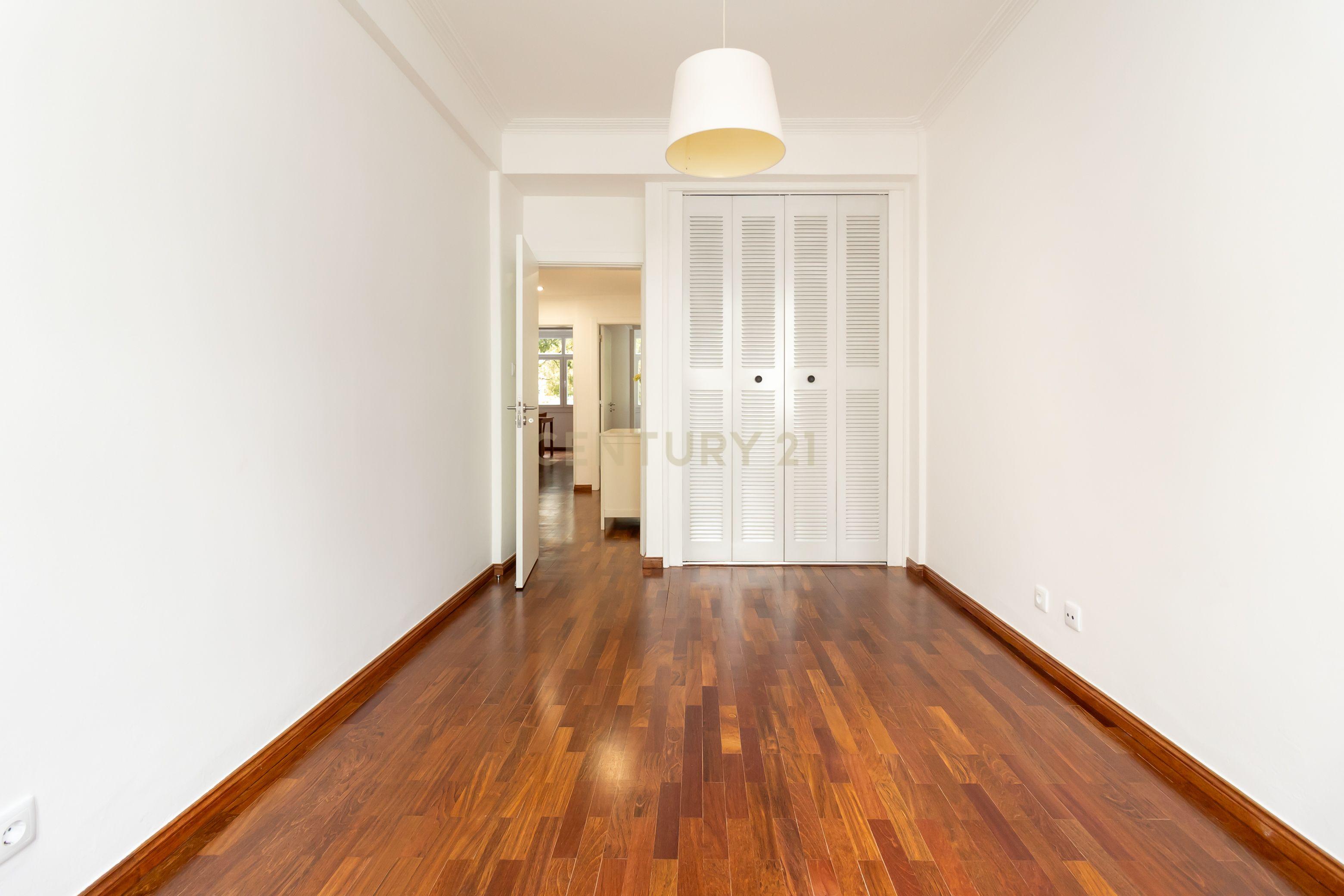 Apartamento T2 - Lisboa - Image 14