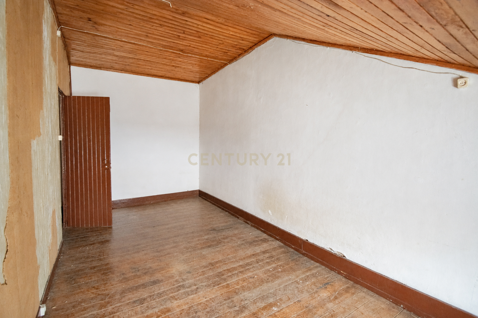 Fotografia 8 de Apartamento 4 na Rua da Sofia — História, centralidade e potencial de investimento