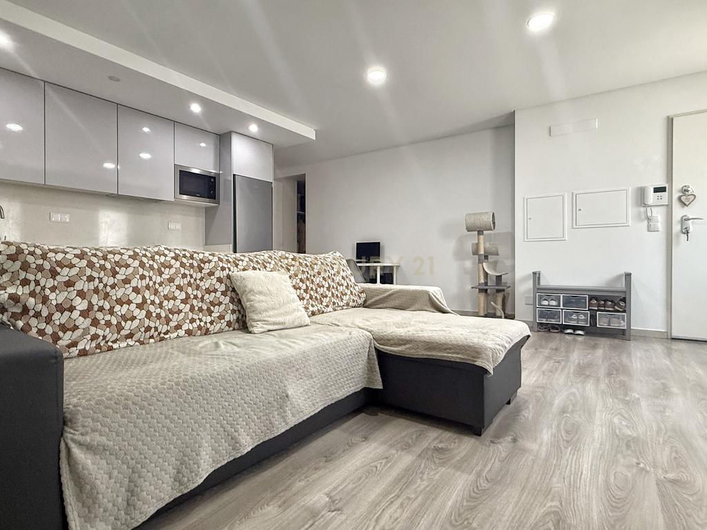Apartamento Novo T1 com logradouro no Montijo  - Image 13