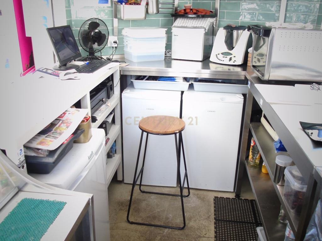 Quiosque Comercial em Nova Oeiras, totalmente equipado  - Image 12