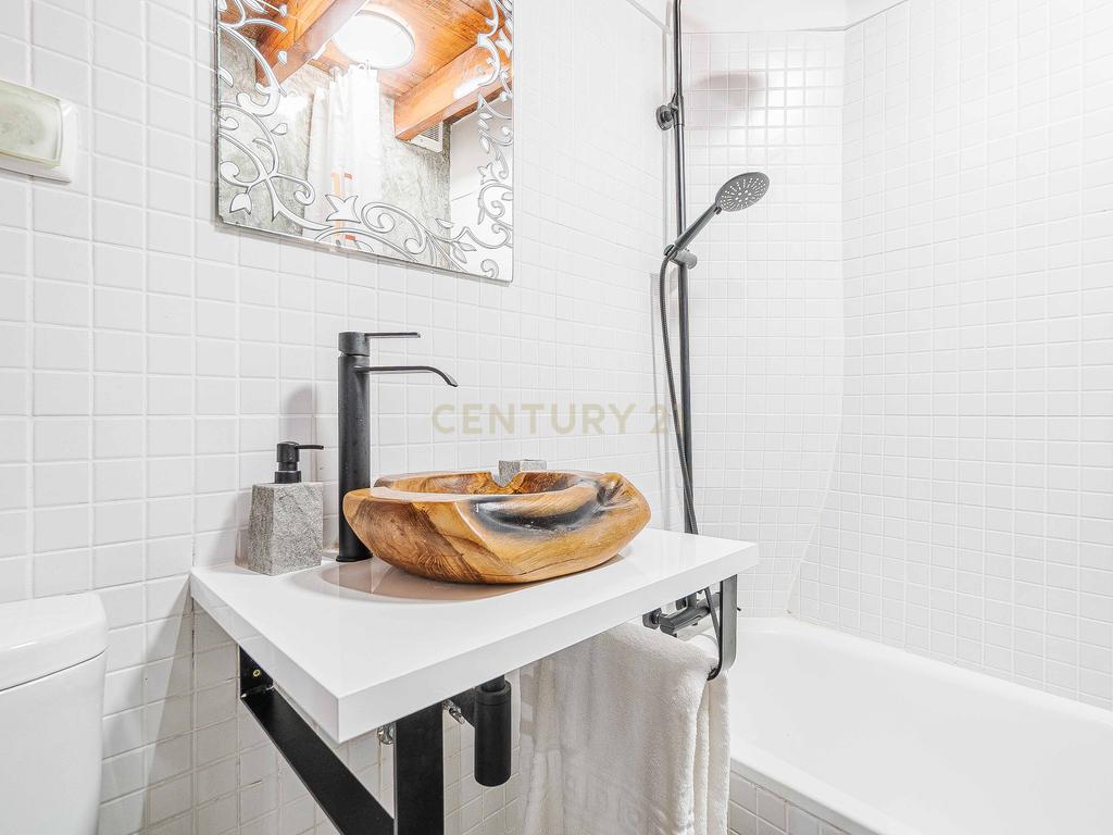 Apartamento em Lisboa próximo do Castelo de São Jorge - Image 26