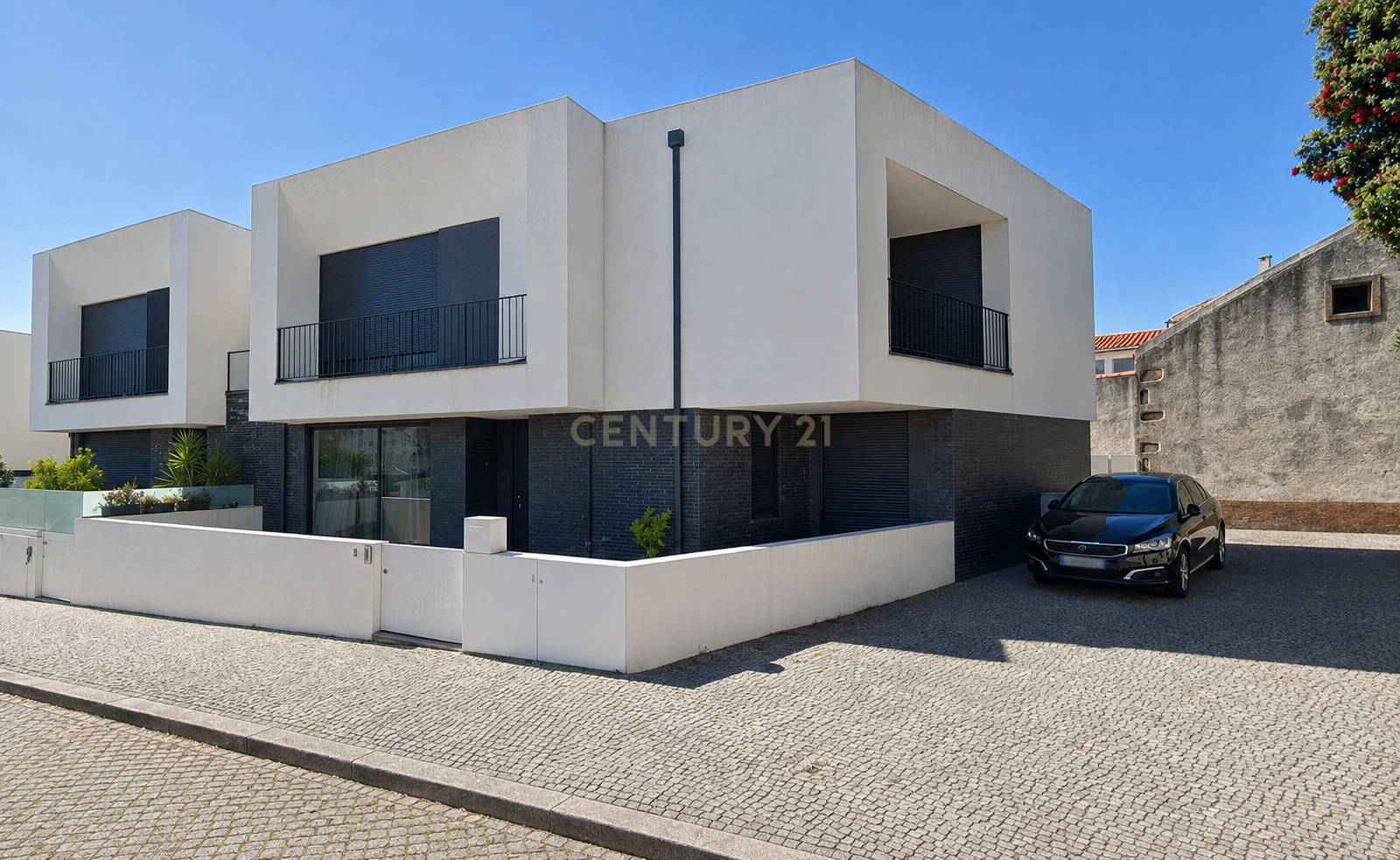 Moradia T5 gaveto Aver-o-Mar, Póvoa de Varzim