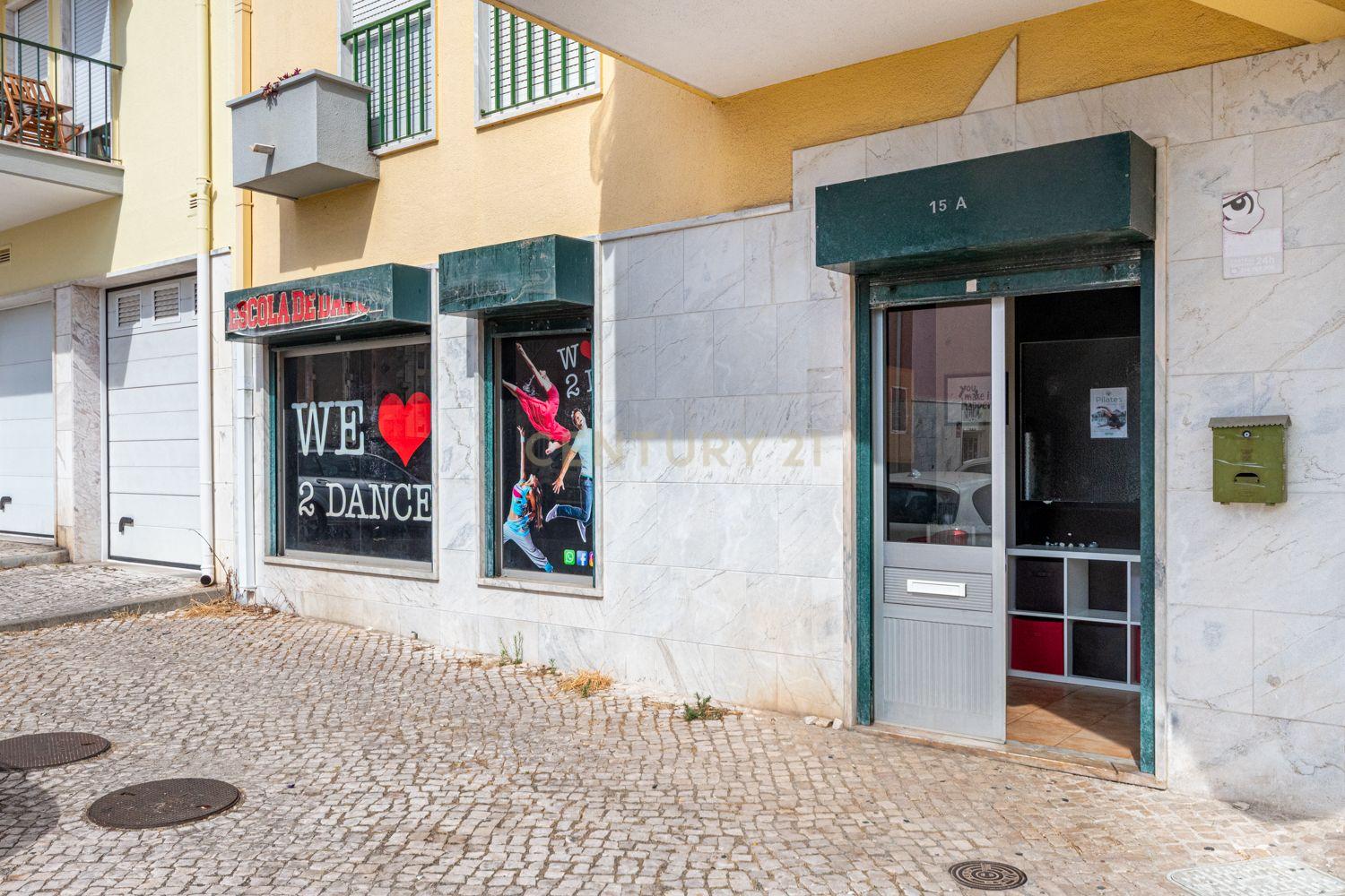 Fotografia 8 de Loja com 150 m² para Arrendamento Paiã