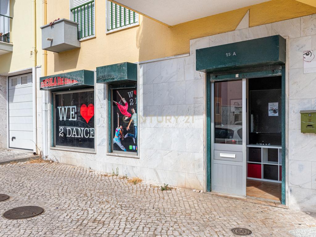 Loja com 150 m² para Arrendamento Paiã - Image 8