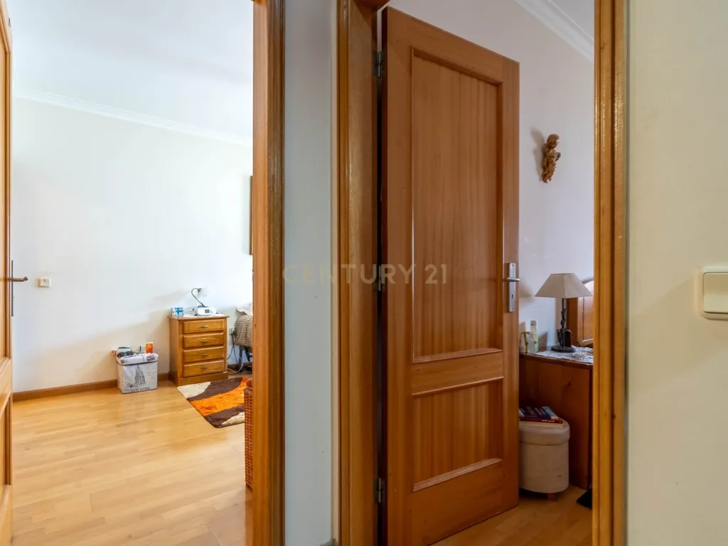 Apartamento T2 +1 - Image 6