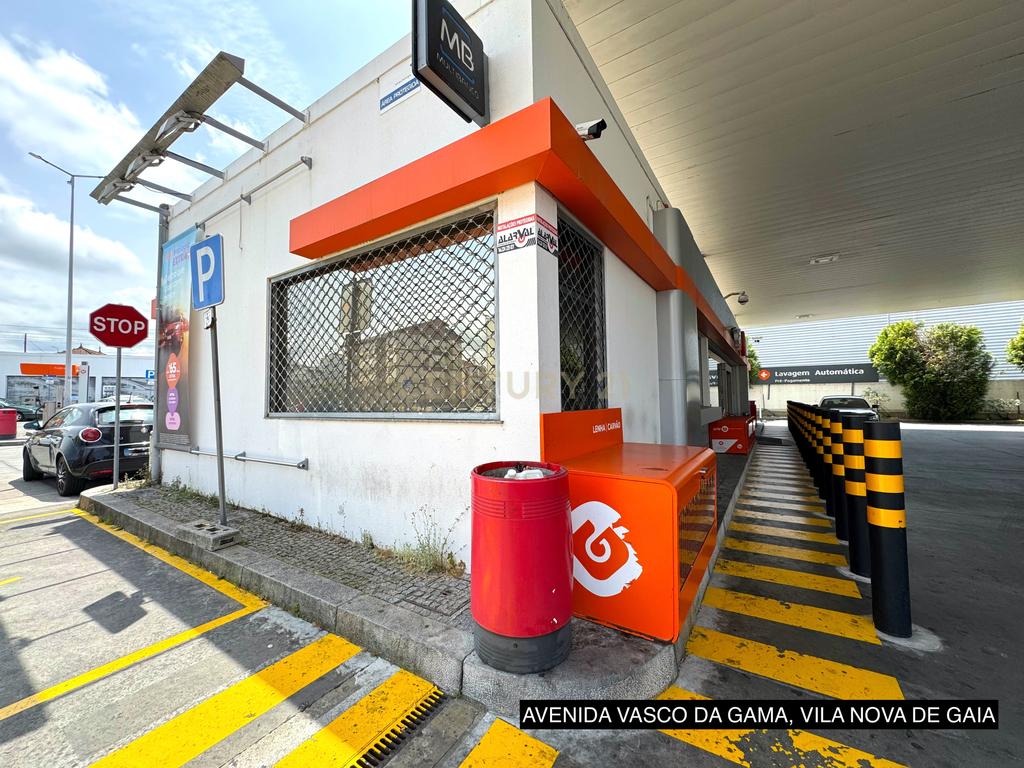 Oportunidade de investimento: 3 postos de combustível + Parque com 108 lugares de estacionamento em Vila Nova de Gaia e Porto - Image 28