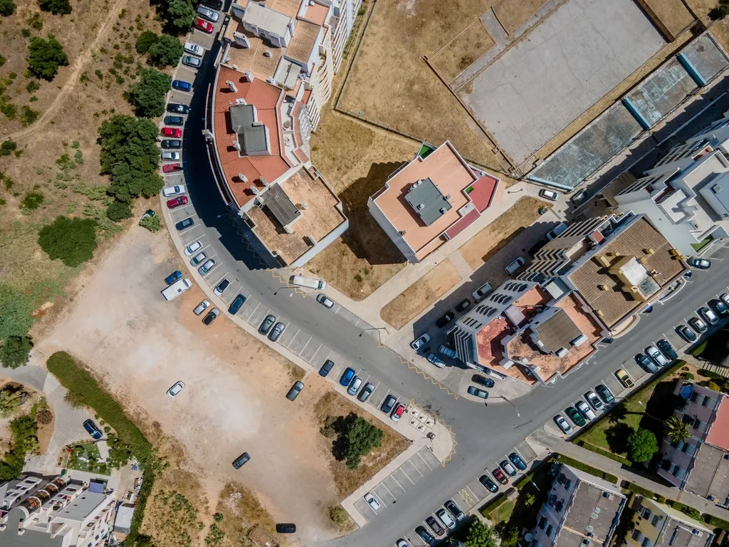 Investimento Imobiliário, Lote Urbano para Empreendimento Residencial em Portimão - Image 6