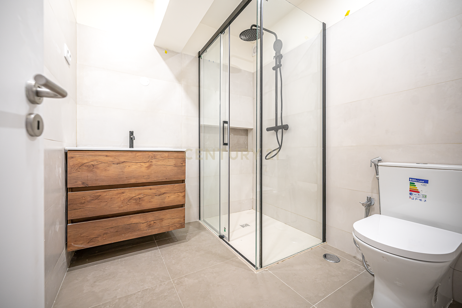 Fotografia 11 de T3 remodelado com Varanda nos Olivais, Lisboa
