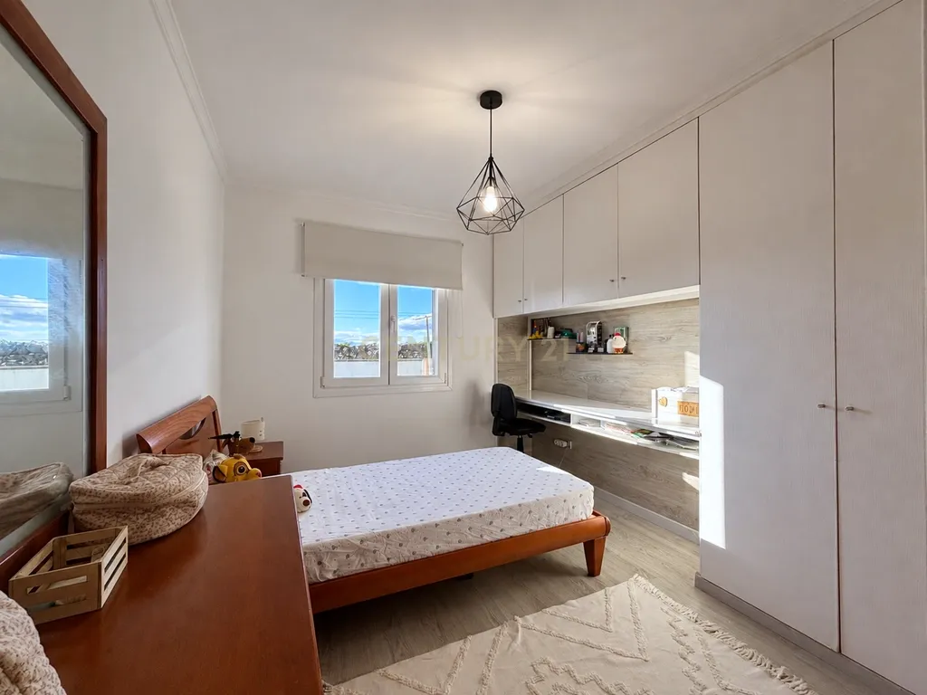 🏡 Apartamento T3 com generosa área exterior – Rabo de Peixe - Image 11