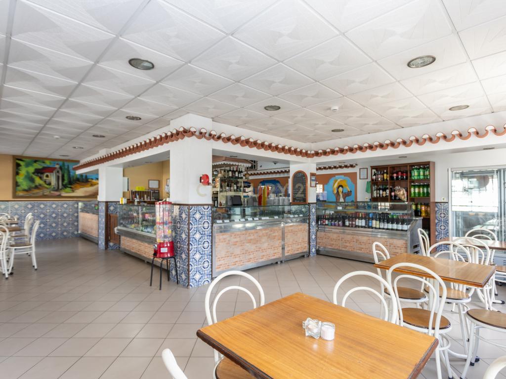 Oportunidade Única de Negócio: Restaurante Celeiro – Take Away – Churrasqueira em Setúbal - Image 4