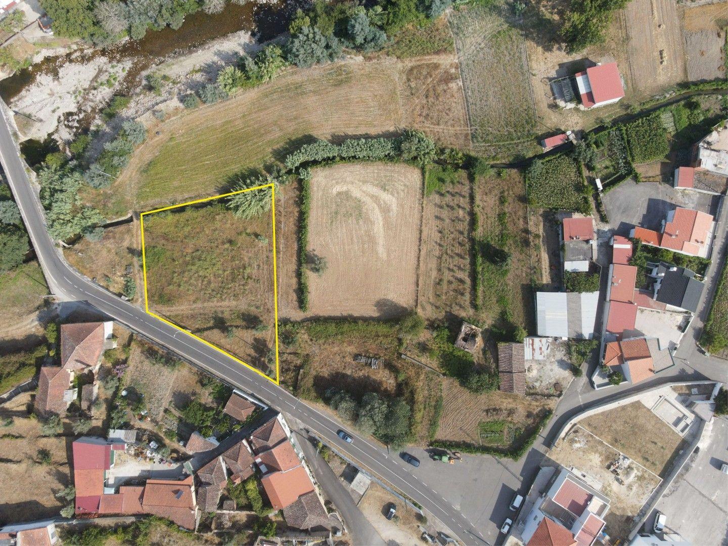 Fotografia 4 de Terreno – Excelente Oportunidade de Construção
